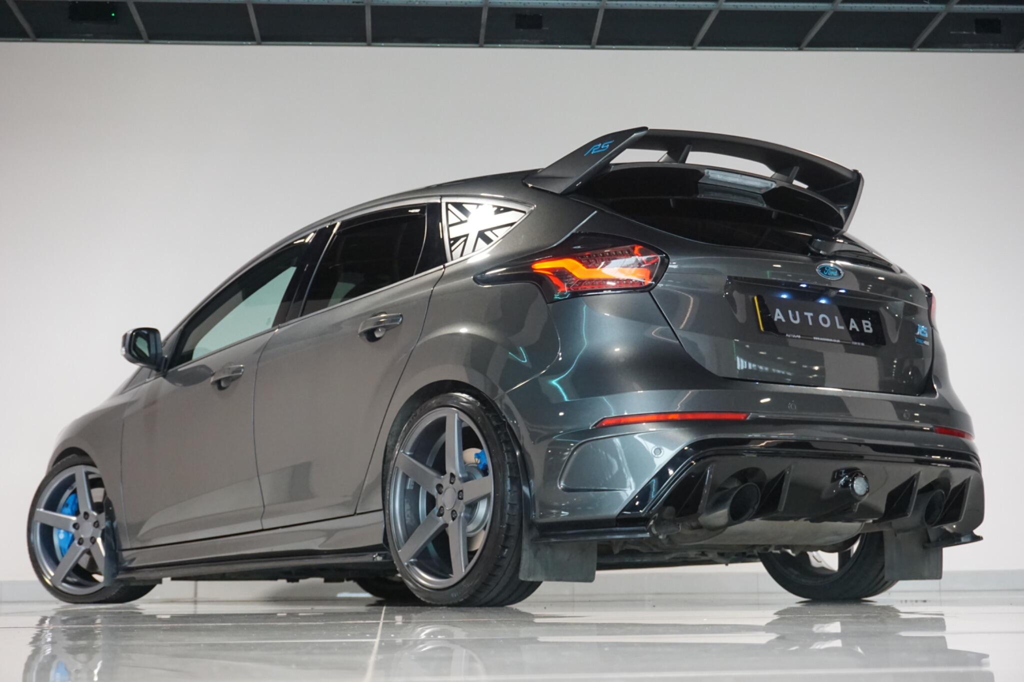 Ford Focus 2.3T EcoBoost RS Hatchback 5dr Petrol Manual AWD Euro 6 (s/s) (350 ps)